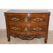 Commode Provençale En Noyer Dite Sauteuse époque Louis XV