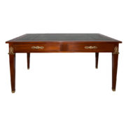 Bureau plat style empire milieu XIXe siècle
