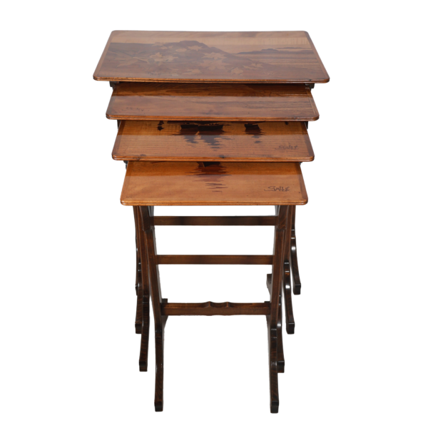 Émile Gallé , suite de quatre tables gigognes