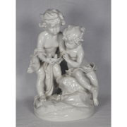 Groupe d’enfants en porcelaine Capodimonte fin XIXe siècle